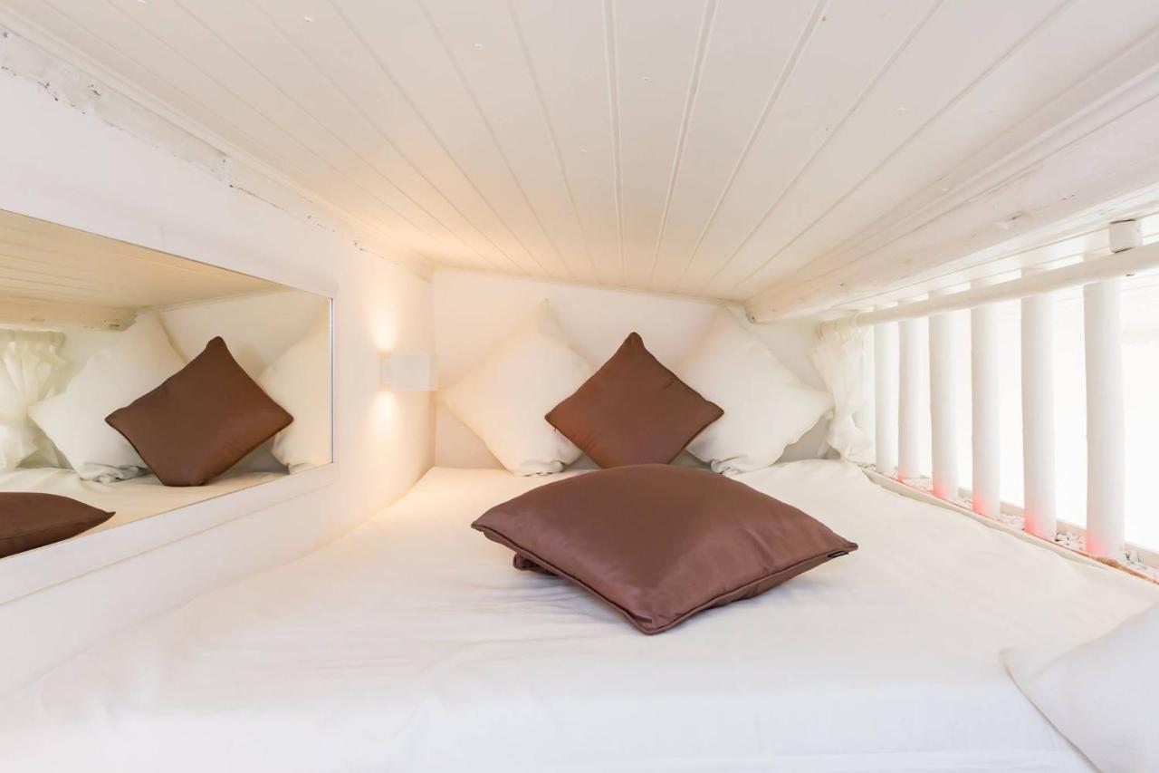 Campo Dei Fiori Luxury With Balcony Apartment Roma Ngoại thất bức ảnh